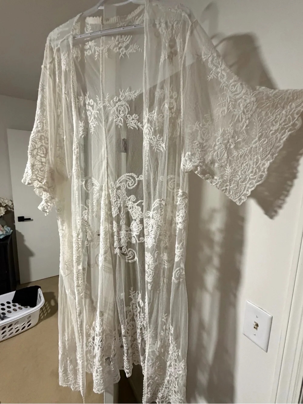 N/A lightweight white
